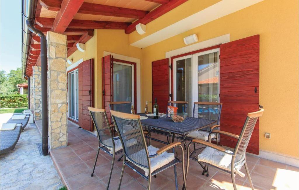 I & M Guest House Banjole Exterior foto