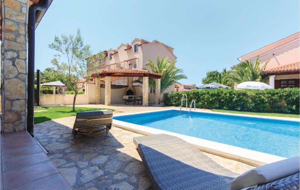 I & M Guest House Banjole Exterior foto